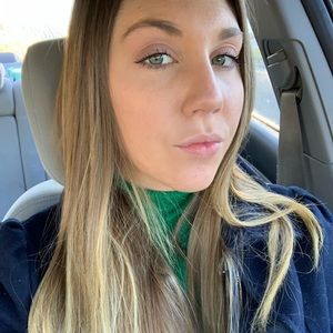 Meet your Posher, Lizzie